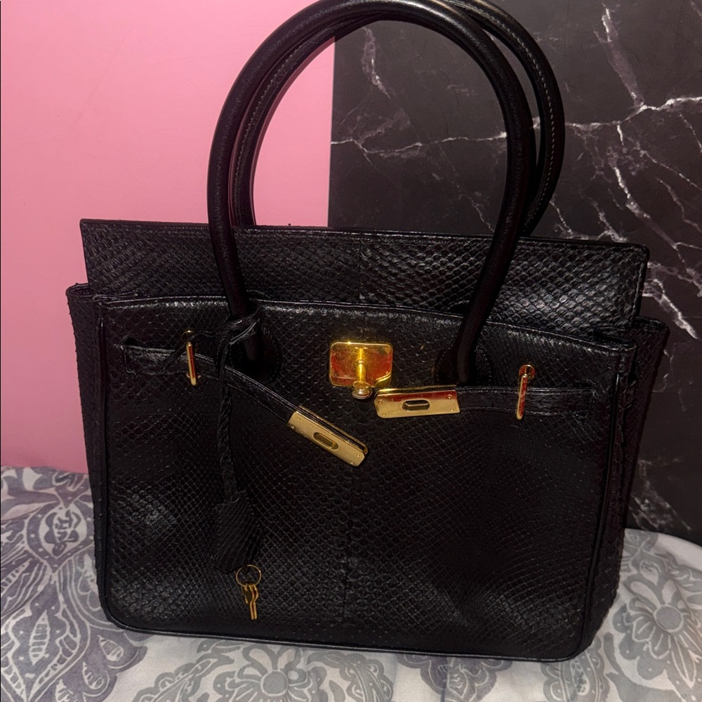 Structured Black Leather Satchel with Gold-Tone Hardware snake skin - Picture 5 of 16
